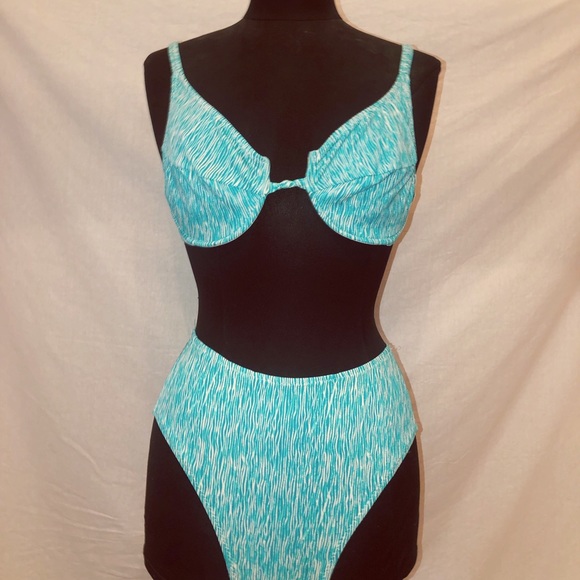 Vintage high waisted bikini - Picture 8 of 14